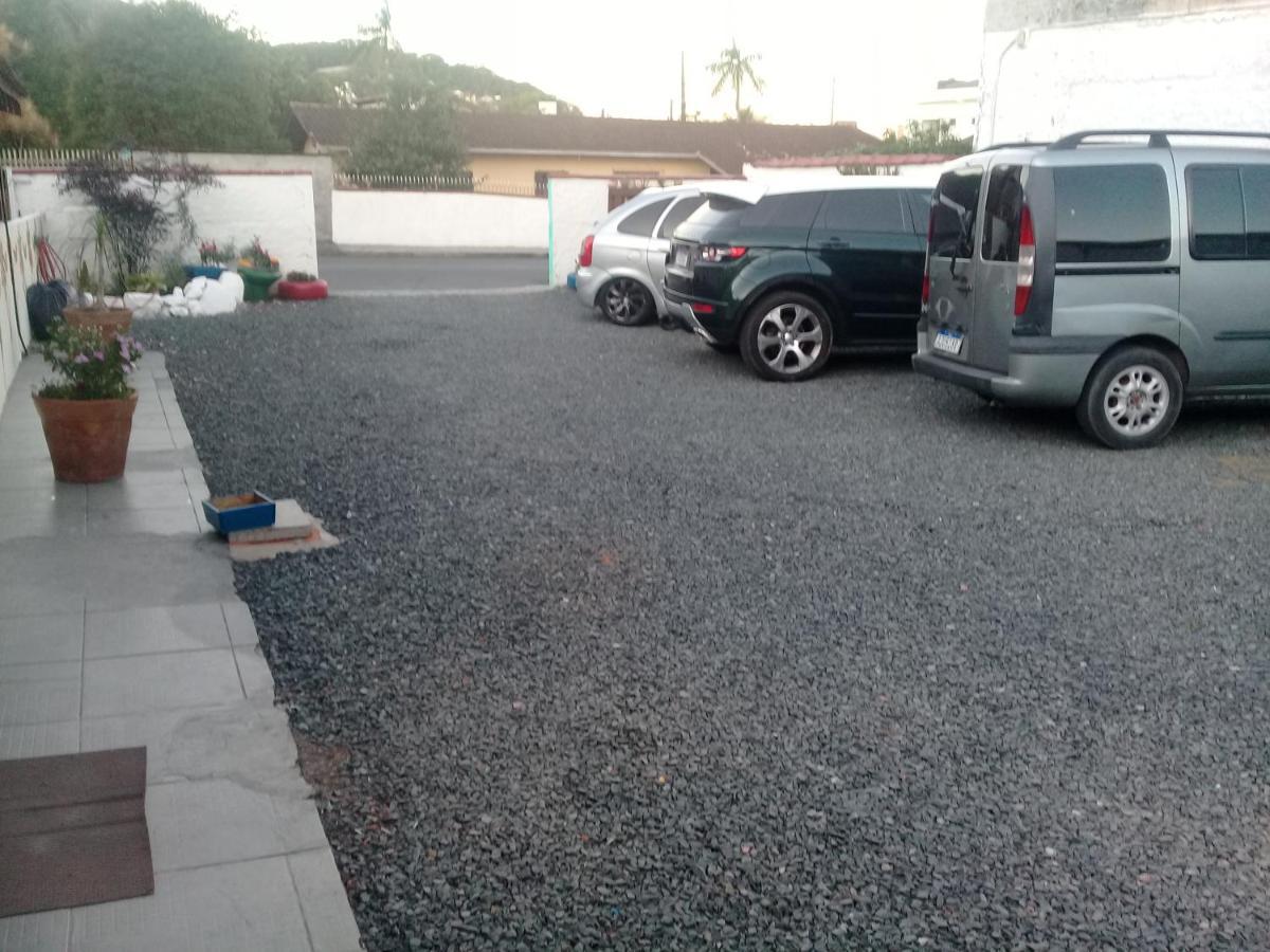 Hostel Cidade Das Flores 2 جوينفيل المظهر الخارجي الصورة